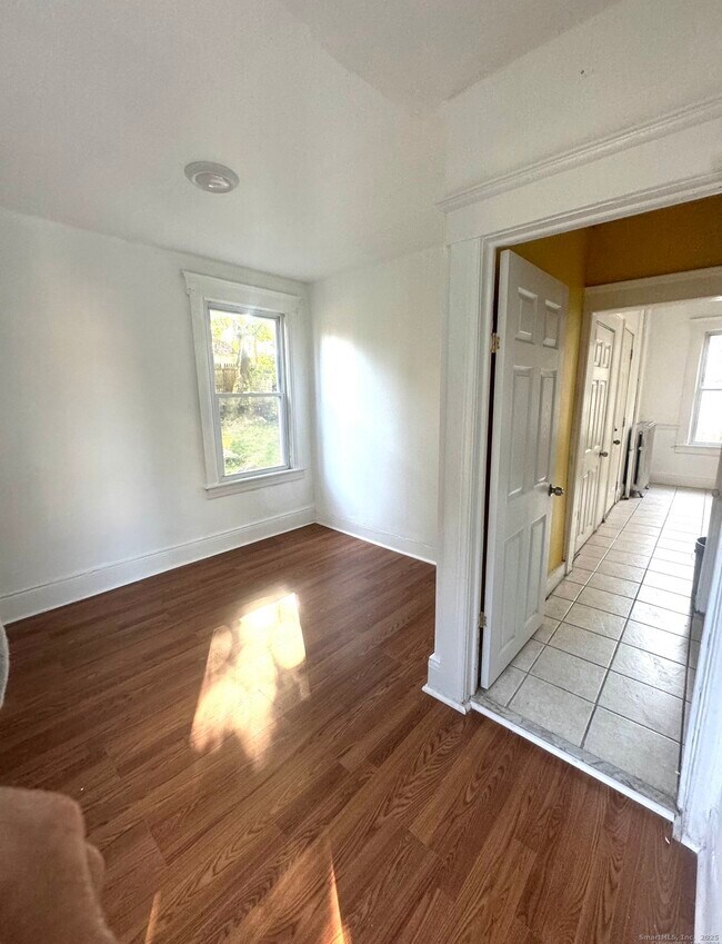 Foto del edificio - 219 Connecticut Ave