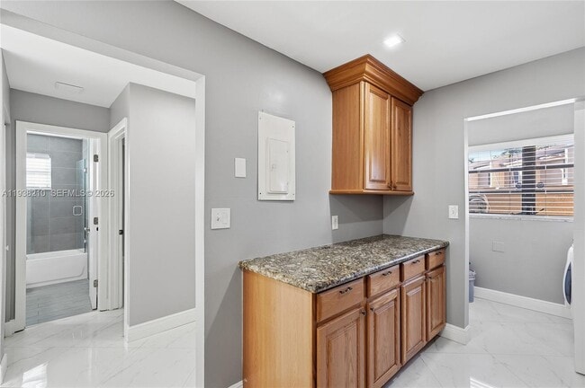 Foto del edificio - 1401 NW 97th Terrace