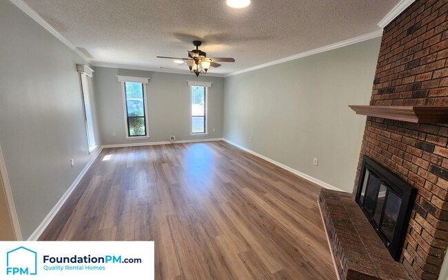 Foto del edificio - 7923 Carol Elaine Cir