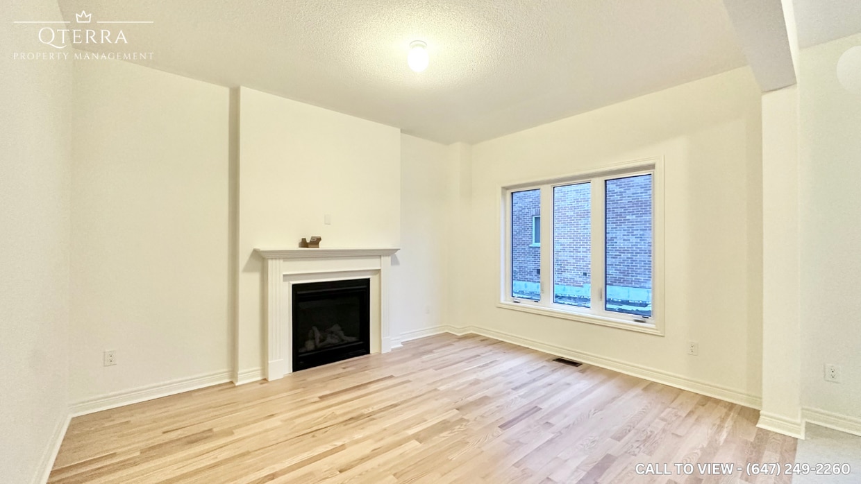 Photo principale - 1-643 Fleetwood Dr
