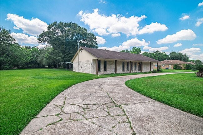 Building Photo - 2808 Morenci St