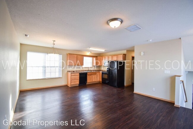 Building Photo - 2 br, 2 bath House - 15211 Greenbelt Drive