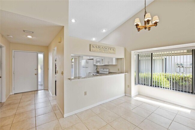 Foto del edificio - 5370 Myrtle Wood