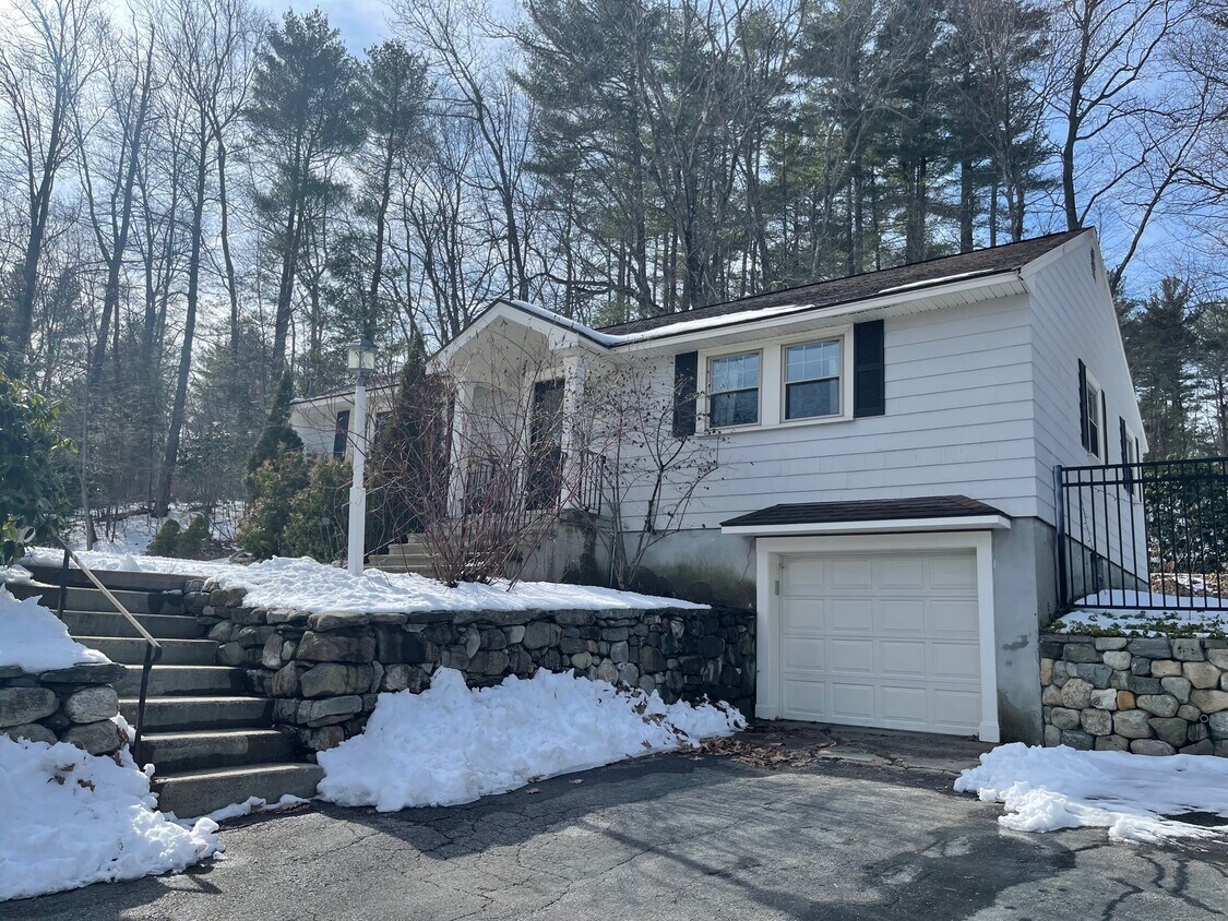 147 Willow St, Acton, MA 01720 House Rental in Acton, MA