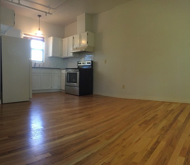 Foto del edificio - 1215 NW 21st Ave