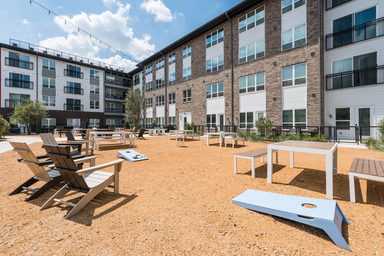Primary Photo - Cypress at Trinity Groves