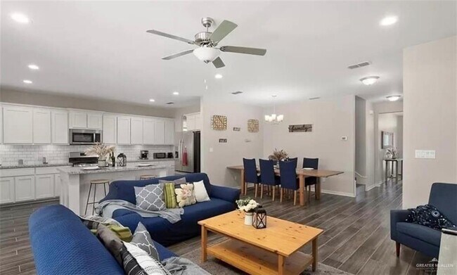 Building Photo - 13 Cascada Bnd Rd