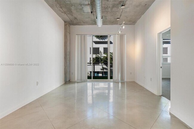 Foto del edificio - 2001 Biscayne Blvd