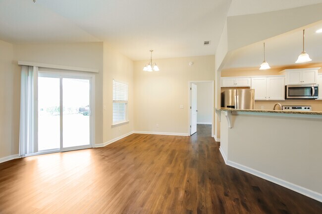 Building Photo - 308 Pecan Pointe Dr