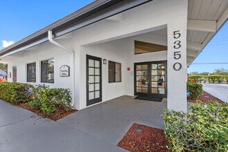 Management Office - Circle Sunrise