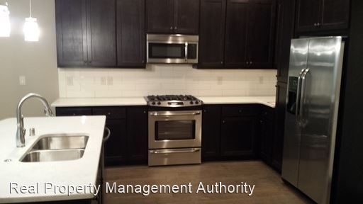 Foto del edificio - 3 br, 2.5 bath House - 1911 NW Sage St.