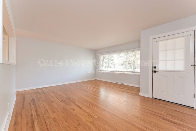 Photo - 6186 S Southwood Dr House