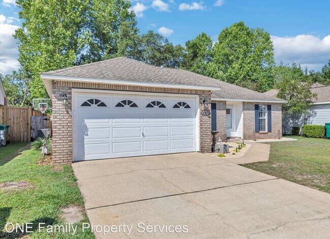 Building Photo - 4 br, 2 bath House - 4501 Parkwood SQ