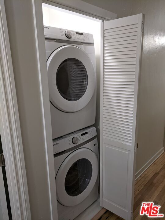 Building Photo - 224 N Jackson St