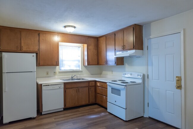 Foto del edificio - 2406 Fred Smith Rd