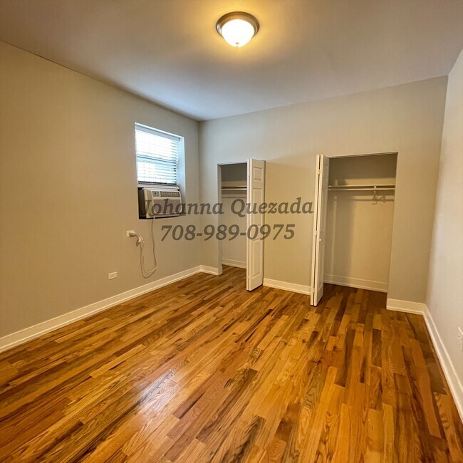 Foto del edificio - 815 W Cornelia Ave