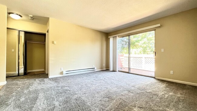 Building Photo - 1156 Yarwood Ct