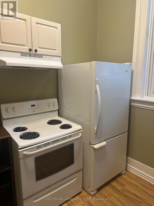 Building Photo - 89 Ontario Rd