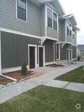 Building Photo - 6048 Farmstead Ave