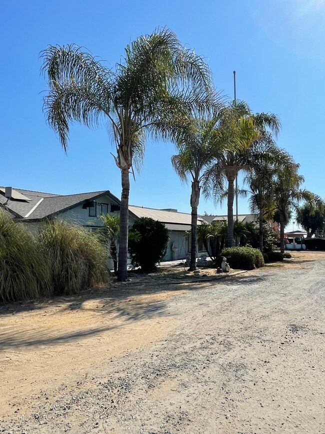 Building Photo - 12066 Idaho Ave