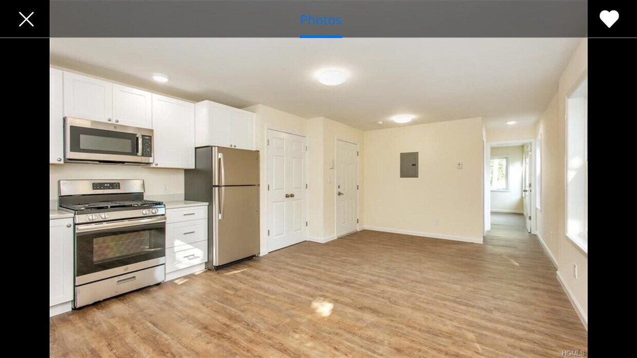 Kitchen - 397 Columbus Ave