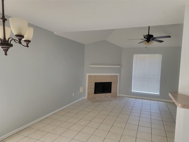 Foto del edificio - 17054 Applecross Ln