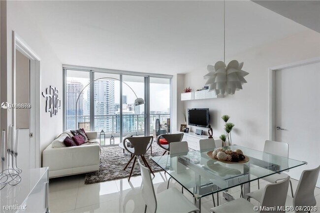 Foto del edificio - 2 br, 2.5 bath  - Mint Condo Downtown Miami