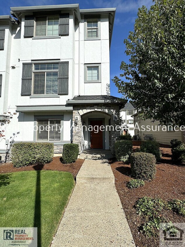Primary Photo - Spacious, well-designed home in desirable ...