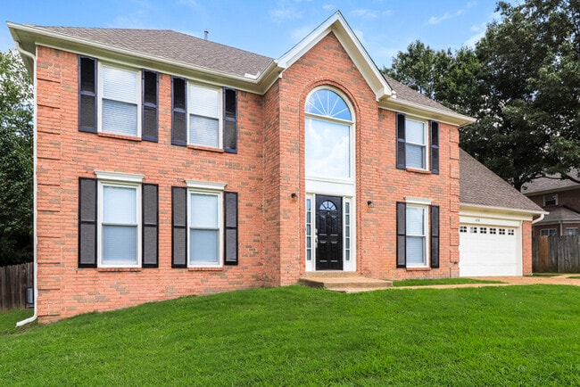 Building Photo - 1858 Carlyn Cove