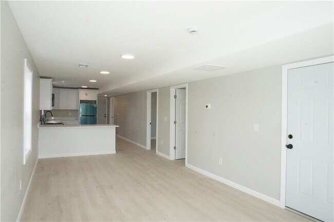 Foto del edificio - 359 Willard Ave