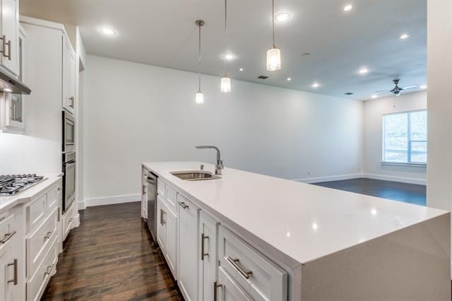 Building Photo - 3023 Clamath Dr