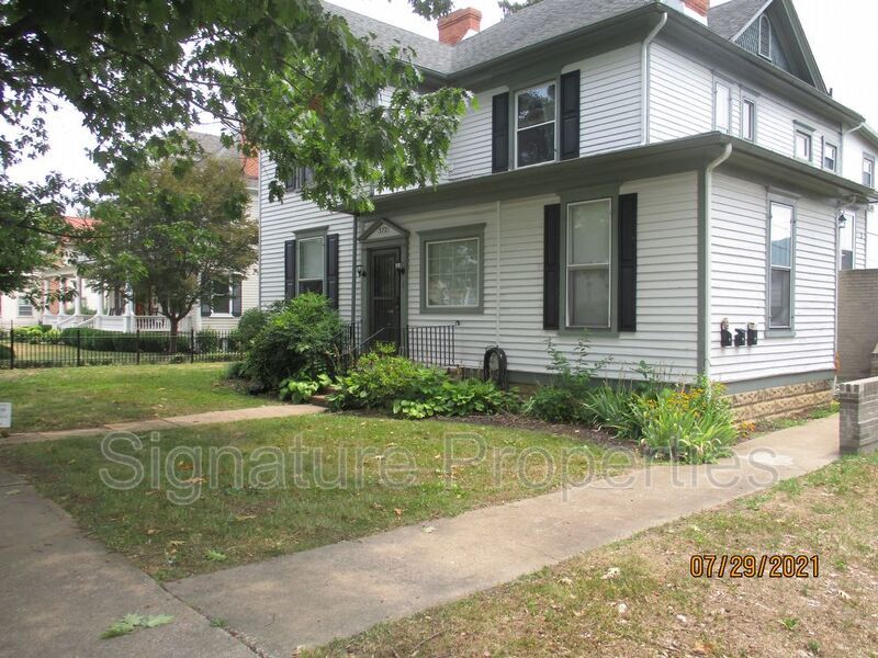 Foto principal - 372 S Wayne Ave