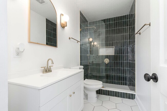 Foto del edificio - 915 S Shelby St