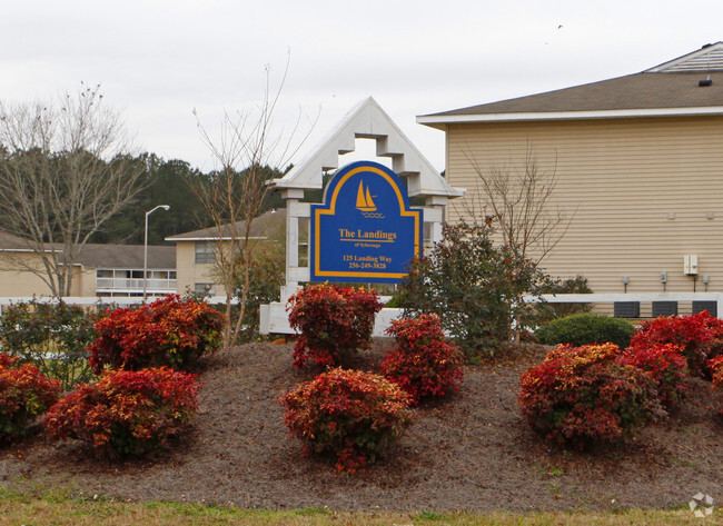 Building Photo - The Landings at Sylacauga