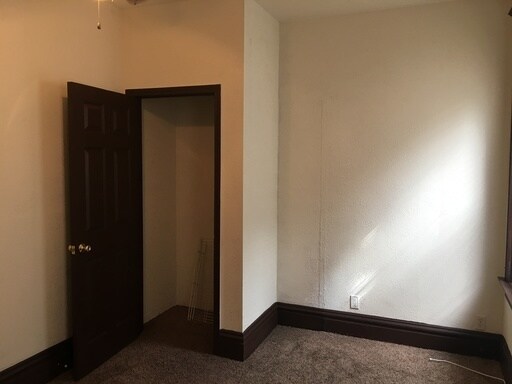 Building Photo - 3024 Miami St