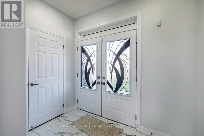 Building Photo - 183 Flood Ave