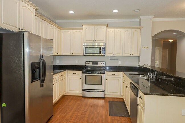 Foto del edificio - 3 Bedroom 2 Bath Ranch in Evans!