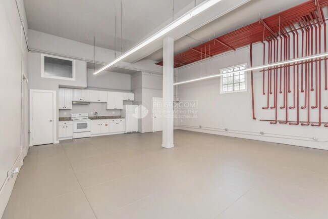 Building Photo - 2046 International Blvd