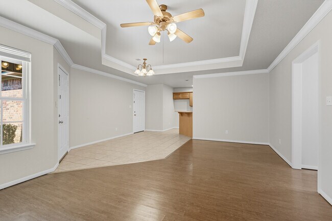 Foto del edificio - 2912-2914 Fairway Hamlet Ct
