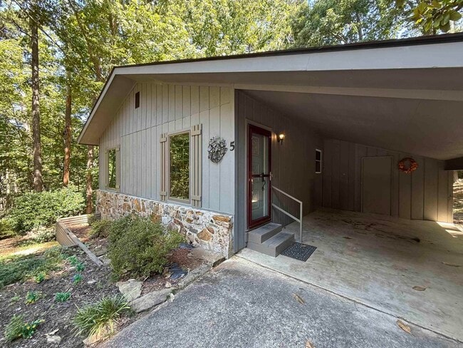 Building Photo - 5 Cieza Ln