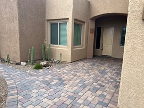 Building Photo - 14466 E Flamingo Cres Pl