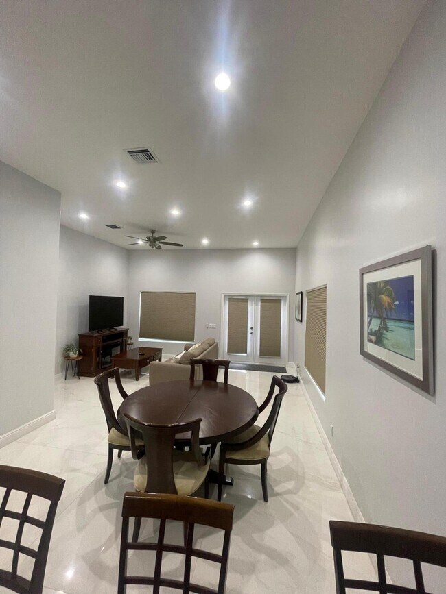 Building Photo - 74 Tanbark Trail