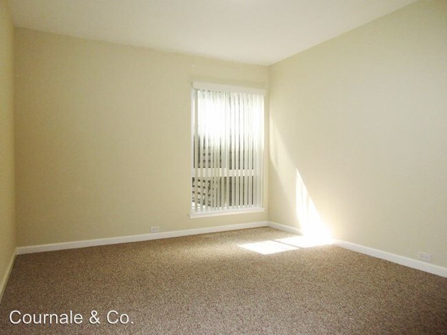Building Photo - 152 Locksley Ave
