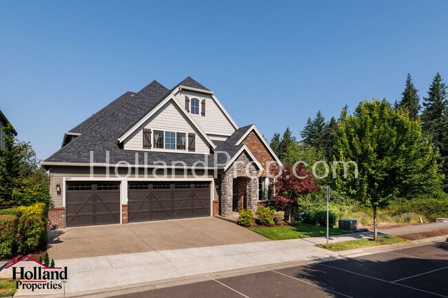 Building Photo - Gorgeous and Breathtaking Home waiting for...