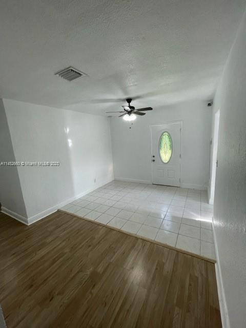 Foto del edificio - 90 NW 49th St