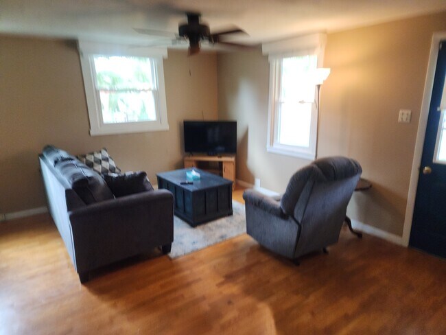 Foto del edificio - 3302 Harrison St