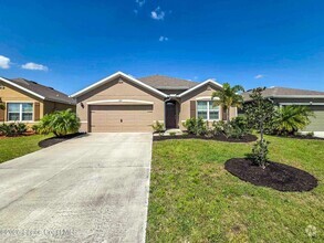 Building Photo - 287 Guinevere Dr SW