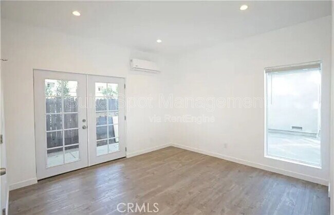 Foto del edificio - 456 N Batavia St