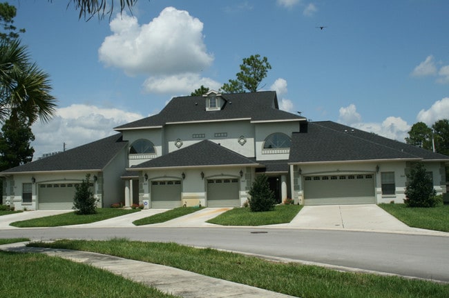 Building Photo - Avalon
