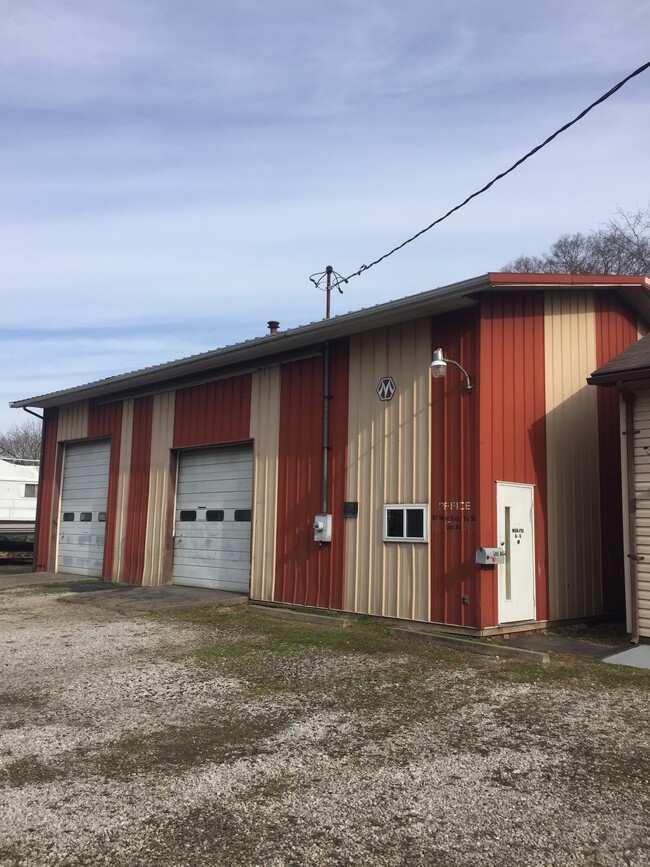 Building Photo - 107 W Sacra Via St